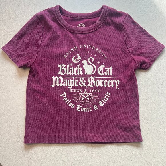 🖤 Social Culture Salem University “Black Cat Magic & Sorcery” T-Shirt – SMALL - Picture 1 of 6